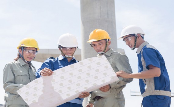 Vai Trò Của Áo Bảo Hộ Với Kỹ Sư Xây Dựng